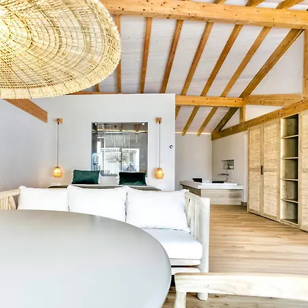 Hotel &tales Collection - With Service And Breakfast *