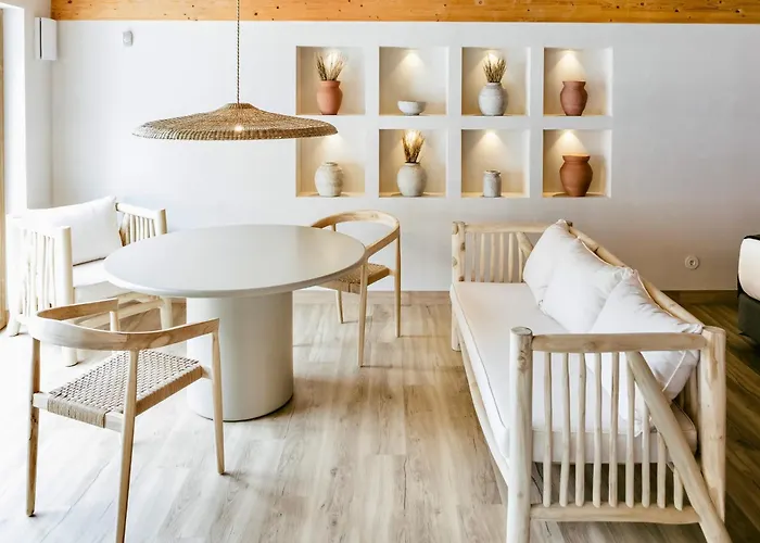 Hotel &tales Collection - With Service And Breakfast Óbidos